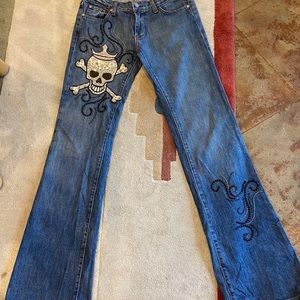 Kippy’s jeans with skull and cross bones, size 26